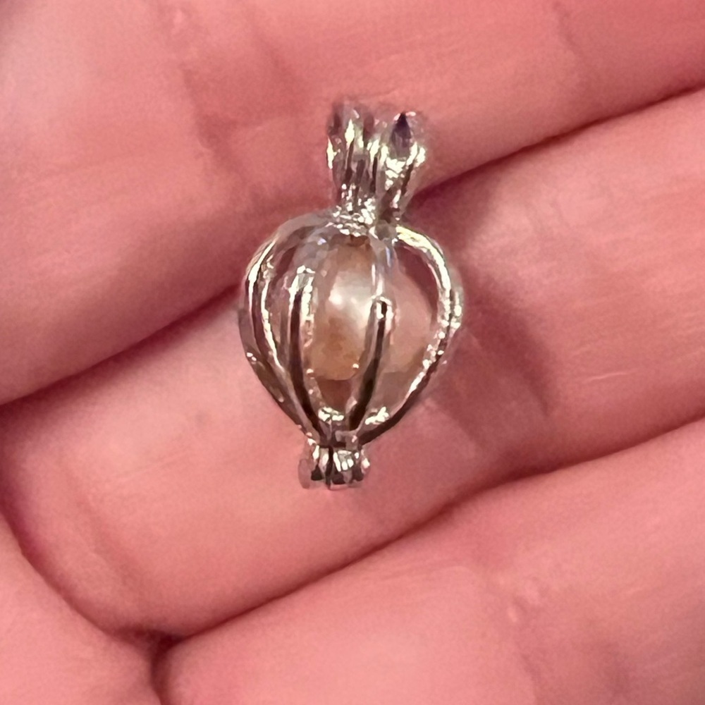 Elegant Silver & Enclosed Rose Gold Pearl Charm - Picture 5 of 7